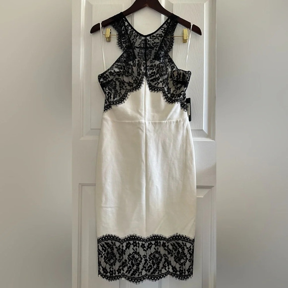 NWT! GUESS White MIDI Dress Black Elegant Dainty Eyelash Lace V Back Lined MED - Picture 1 of 15